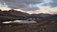 John Muir Trail je zhruba 370 kilometr dlouhý trek vedoucí pohoím High Sierra Nevada v Kalifornii.