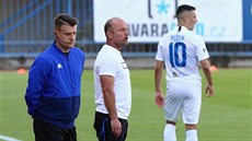 Liberecký trenérPavel Hoftych bhem semifinále poháru v Olomouci.