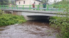Řeka Blanice dosáhla prvního povodňového stupně. Snímek je od Blanického mlýna...