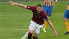 Sparťanský útočník Libor Kozák se raduje z gólu v utkání s Opavou.