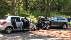 Pi nehod dvou osobních aut a dodávky zemeli dva lidé. (12.6.2020)