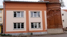 Zchátralý objekt se v roce 1995 revitalizoval jako sídlo spolenosti Hranipex. 