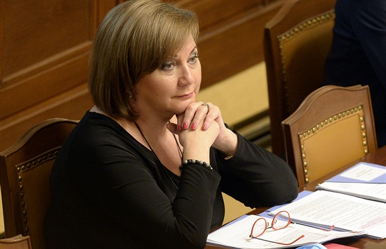 Ministryně financi Alena Schillerová na schůzi Poslanecké sněmovny