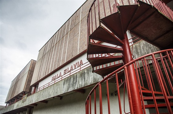 Hradecká hala TJ Slavia se stavěla v roce 1970 kvůli mistrovství Evropy v...