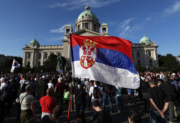 Předáci srbské opozice se hladovkou domáhají opakování voleb v Bělehradu
