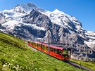 Jungfraubahn: evropský rekord. Vlak na snímku plhá na nejvý poloené nádraí...