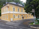 Opravený bývalý hotel Praha v Kyselce na Karlovarsku.