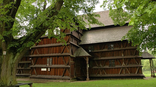 Kostel byl postaven pouze ze dřeva.
