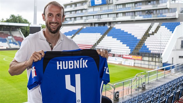 estaticetilet Roman Hubnk se vrac do Olomouce. Na Androv stadionu...