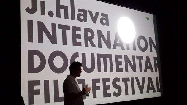 Představení oficiálního plakátu letošního ročníku jihlavského festivalu dokumentárních filmů Ji.hlava.