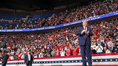 Americký prezident Donald Trump na pedvolebním mítinku v Tulse v Oklahom (20....