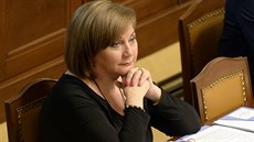 Ministryn financi Alena Schillerová na schzi Poslanecké snmovny