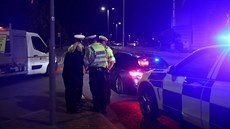 T�i lidé zem�eli a dva jsou v kritickém stavu v nemocnici po útoku no�em v...