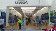 Microsoft Store na 5. Avenue v New Yorku v roce 2016