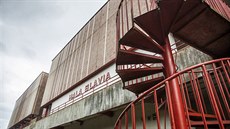 Hradecká hala TJ Slavia se stavěla v roce 1970 kvůli mistrovství Evropy v...