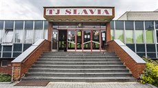 V budov haly Slavie v Hradci Králové se objevují potíe se zatékáním. (25....