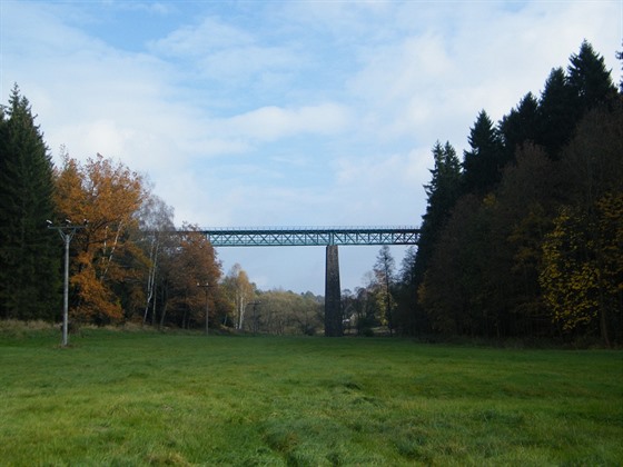 Železniční viadukt ve Vilémově (pohled od jihu)