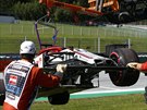 Kimi Räikkönen rozbil svou alfu romeo pi Velké cen Rakouska.