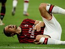 Zlatan Ibrahimovic z AC Milán se v utkání s Juventusem zranil.