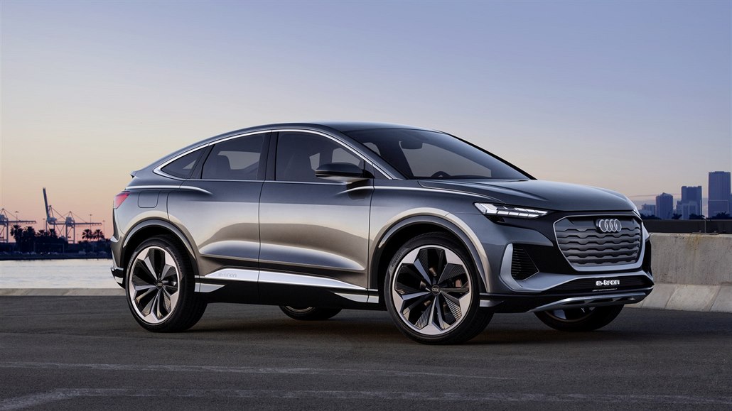 Virtuální premiéra. Optimistické Audi představilo sourozence Škody Enyaq