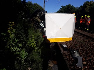 Na železničním přejezdu nedaleko Hluboké nad Vltavou na Českobudějovicku srazil...
