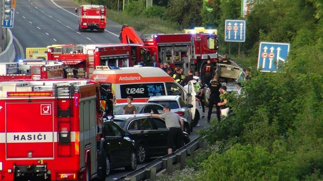 Nehoda na výpadovce na pražském Chodově (5. 7. 2020)