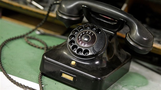 Starý telefon. Ilustrační foto
