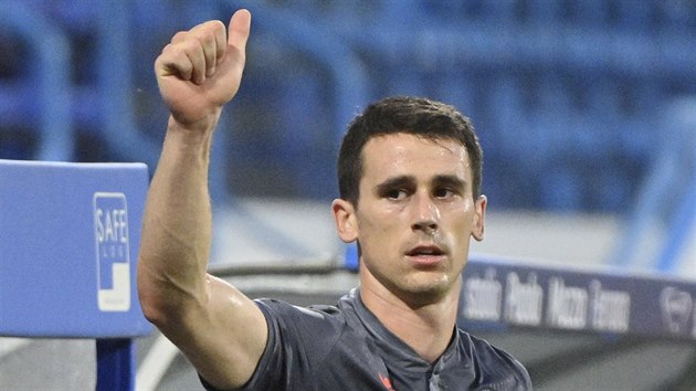 Kevin Lasagna z Udine m radost z vhry.