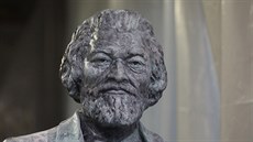 Replika sochy ernoského buditele Fredericka Douglasse