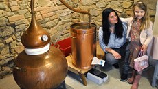 M�d�ná destila�ní kolona