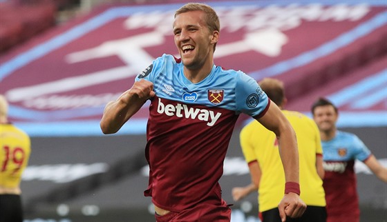 Stavbu sportovního centra v Havlíkov Brod má umonit neekaný podíl z prodeje ochovance Tomáe Souka z praské Slavie do klubu anglické Premier League West Ham United.