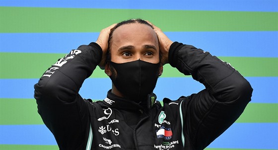 Lewis Hamilton z Mercedesu bhem Velké ceny Maarska