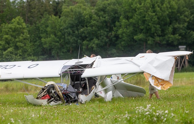 Na Havlíčkobrodsku se zřítilo ultralehké letadlo, jeho pilot zahynul