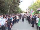 Demonstranti v Ázerbájdánu volají po zbraních