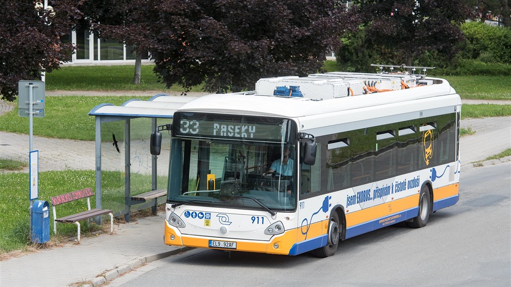 Dopravní spole�nost Zlín - Otrokovice vyu�ívá nový elektrobus.