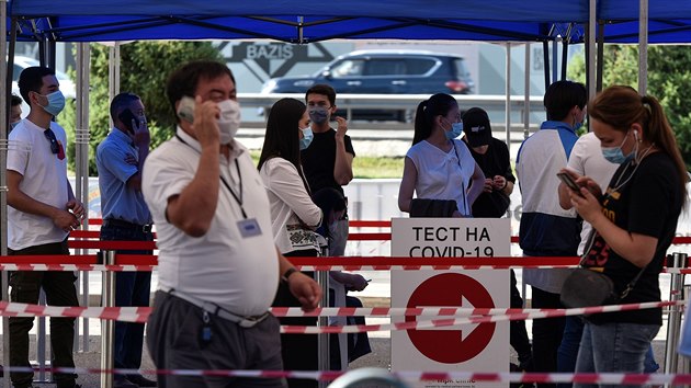 Kazai ekaj na testy na koronavirus. Kazachstn el druh vln ppad koronaviru. (8. ervence 2020)