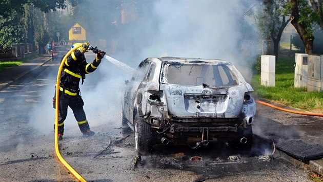 V Ostrav hoela mazda. Zhy z n zstalo jen torzo.