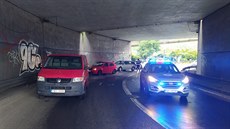 K nkolika dopravním nehodám dolo v sobotu ráno na Jiní spojce v Praze (11....