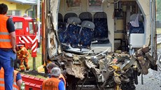 Drážní hasiči odstraňovali ve středu z perninského nádraží jeden z vlaků, které...