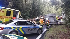 Na silnici mezi Toužimí a Bochovem u Kojšovic havarovalo nákladní auto, které...