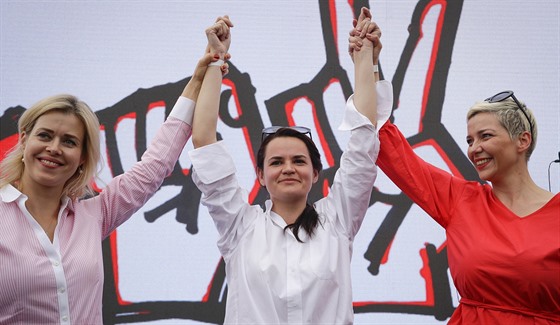 Pedstavitelky bloruské opozice: Vjeranika Capkalová (vlevo), Svjatlana...