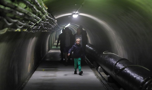 Vodní nádr Horka, exkurze v tunelu pod hrází.