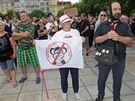 Demonstrace proti rozíení protikoronavirových opatení na Masarykov námstí...