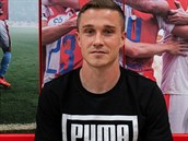 Tom� Mal�nsk� v �trob�ch na stadionu v Edenu u� jako sl�vista, stal se �tvrtou...