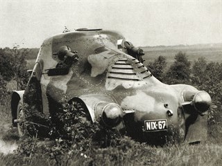 Československá armáda 1918 - 1939. Zajímavý obrněný automobil zvaný pro své...
