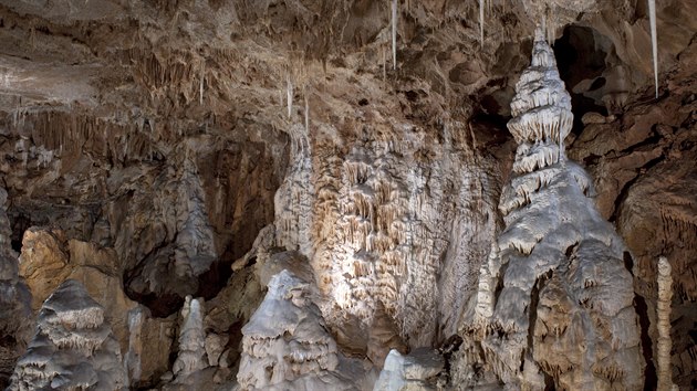Jako speleolog Petr Zajíček navštívil podzemní prostory po celé Evropě. Fotografoval i v Javoříčských jeskyních.