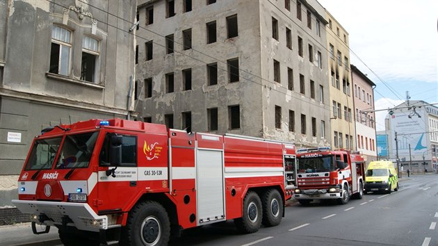 Při požáru v ústecké Revoluční ulici zasahovaly dvě jednotky hasičů.