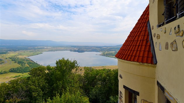 Po esti letech od svho plnho naputn se jezero Most konen oteve veejnosti.