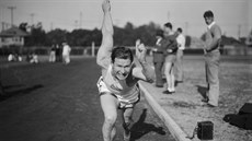Americký atlet Charles William Paddock na snímku z roku 1931