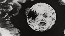 Záběr ze snímku Cesta na Měsíc z roku 1902